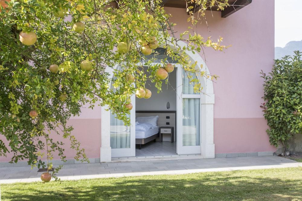 Residence La Vigna Arco Exterior photo